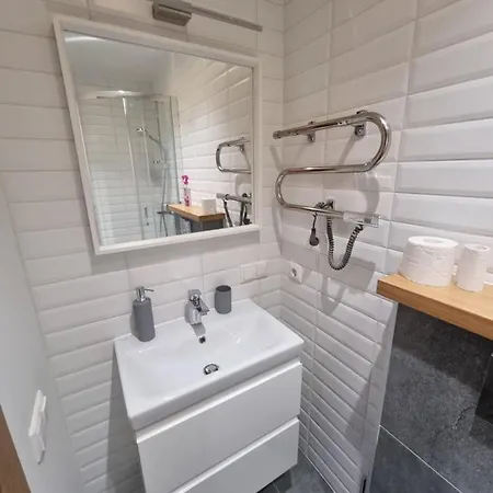 Apartment J55 *